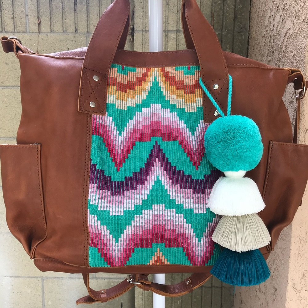 Nena & Co Heritage & Society Moon Without Pom